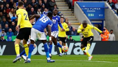 Kante scores for Chelsea against Leicester City