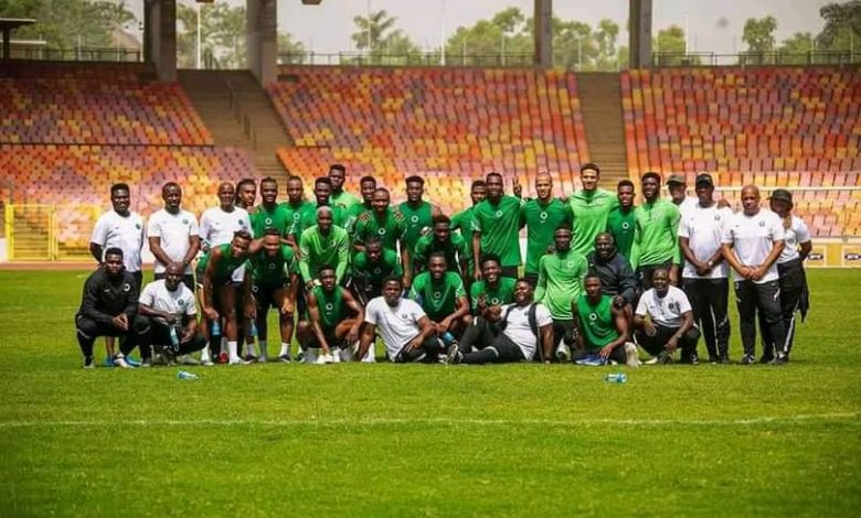 Super eagles team photo