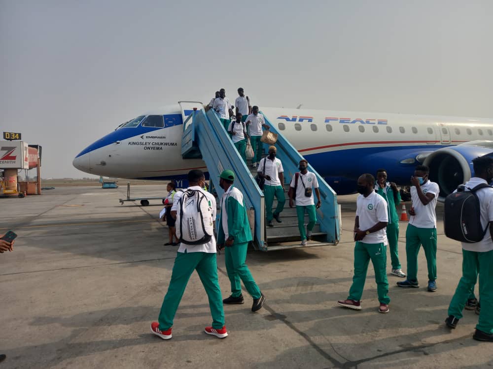 Nigeria Hockey team arriving