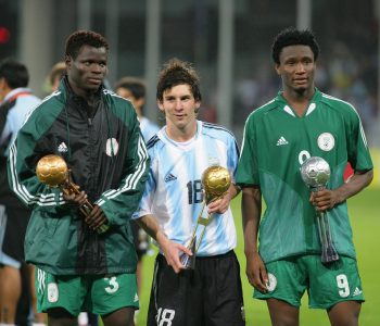 Lionel Messi flanked by John Obi Mikel and Taye Taiwo at the 2005 WYC