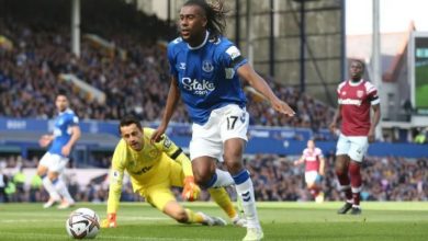 Alex Iwobi v West Ham