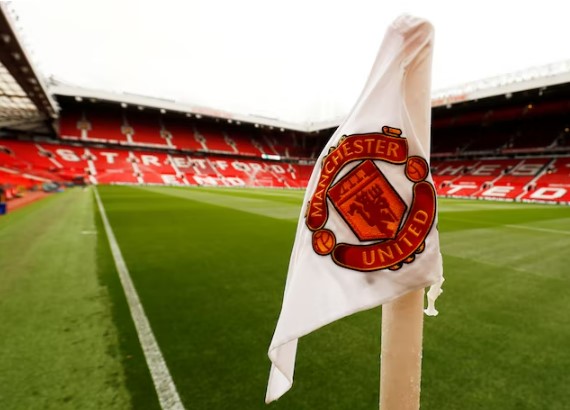 Manchester United announce net loss of £115.5m