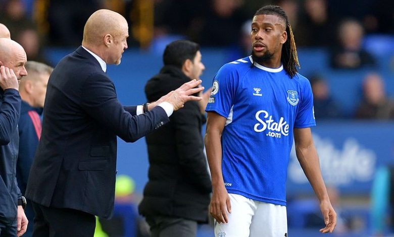 Iwobi and Sean Dyche