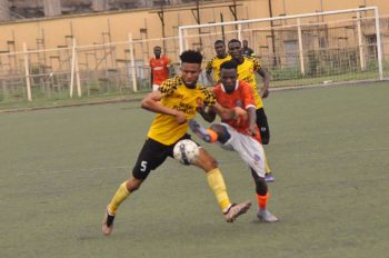 Action from the Akwa United FC vs Wikki Tourist Federation Cup Round of 64 clash at the INEC Stadium, Enugu. Photo Credit: Jimoh Otisoro.