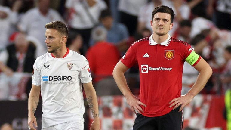 Manchester United bundled out of Europa League by Sevilla