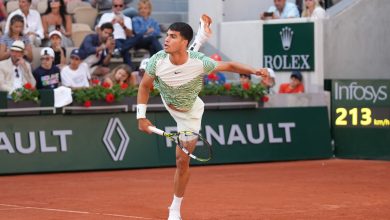 Carlos Alcaraz in action at the 2023 French Open