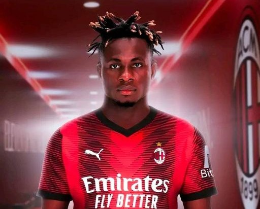 Samuel Chukwueze to AC Milan