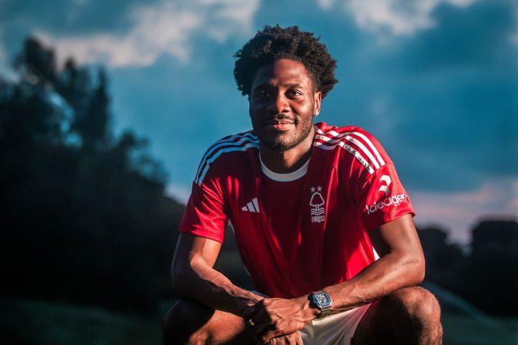 Ola Aina Nottingham Forest