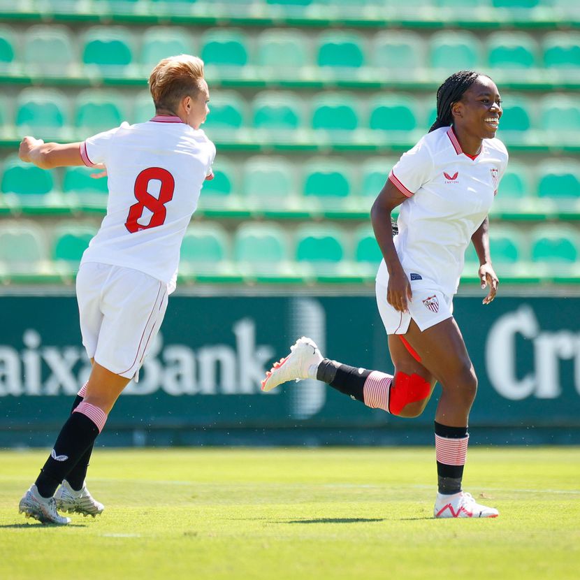 Payne celebrates after scoring in Sevilla Feminino Andalusia Cup final win