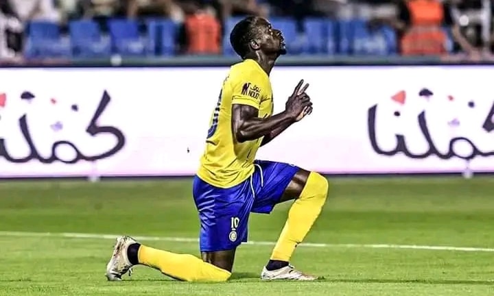 Sadio Mane scores first Al Nassr goal in 1-2 loss to Al Ettifaq