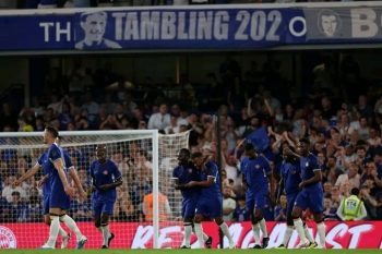 John Mikel Obi and Chelsea FC legends celebrate a goal vs Bayern Munich legends at Stamford Bridge.