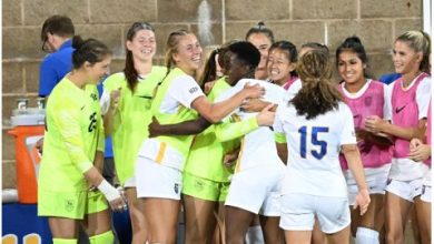 Deborah Abiodun scores for Pittsburgh Panthers