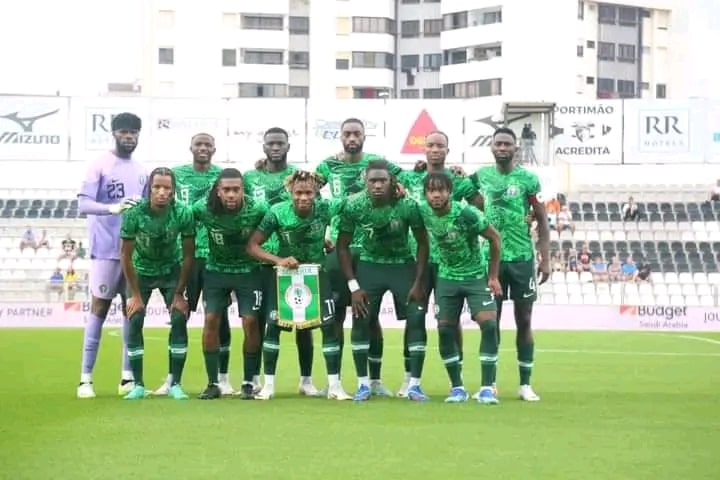 Super Eagles starting XI vs Saudi Arabia. Nigerians are calling on Peseiro to get a new Goalkeeper for the team