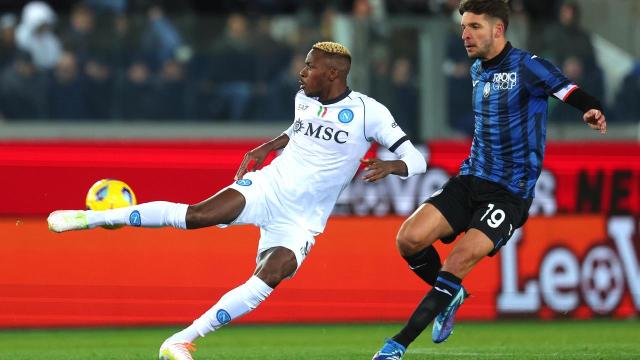 Nigerian striker, Victor Osimhen has been hailed as " an excellent striker" by new Napoli manager Walter Mazzarri following his return from Injury.