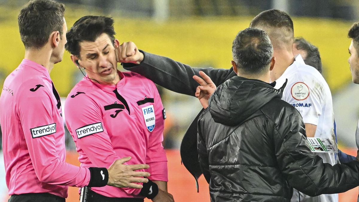 The president of top-flight Turkish football club Ankaragucu ran onto the field to punch a referee in the face following a 1-1 draw vs Rizespor at Eryaman Stadium