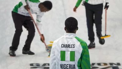 Nigerian curlers