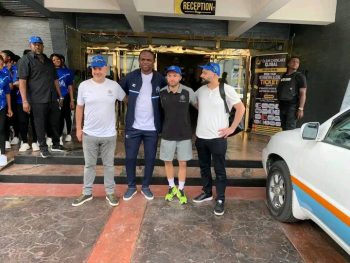 Kanu Nwankwo and the visiting Hamkam officials