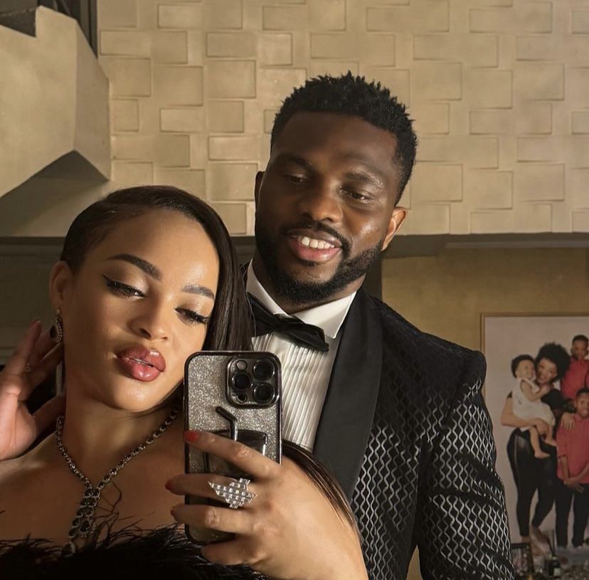 Joseph Yobo and his stunning wife, Adaeze Yobo, recently stole the spotlight with their impeccable style at a glamorous event in Lagos.