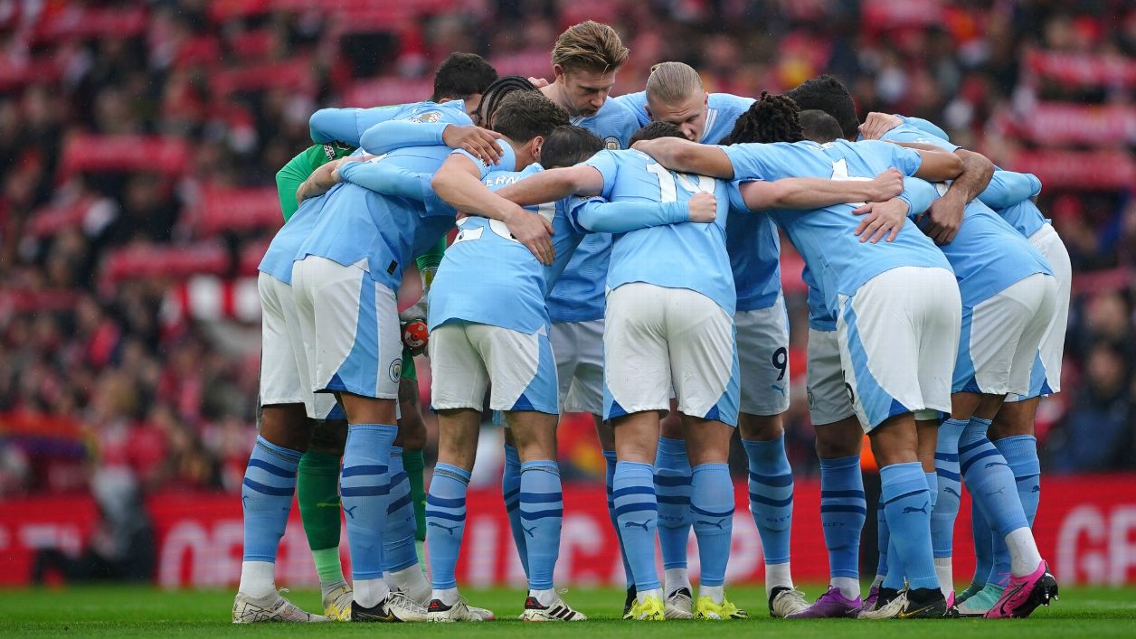 In a highly anticipated clash with significant implications for the Premier League title race, Manchester City and Arsenal battled to a tense and cautious stalemate at the Etihad Stadium.