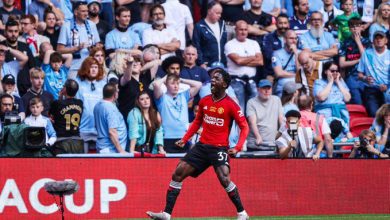 Manchester United defeat City to win FA cup