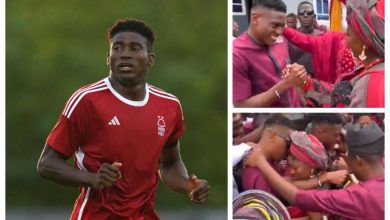 Super Eagles and Nottingham Forest star Taiwo Awoniyi was moved to tears during his twin sister’s traditional marriage ceremony.