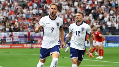 Harry kane scores in England vs Denmark