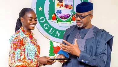 Dapo Abiodun honours Tobi Amusan