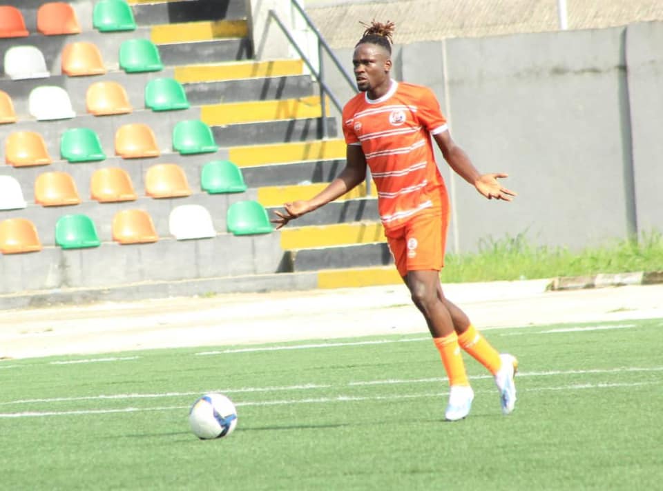 Ime Sampson in Dakkada FC colours