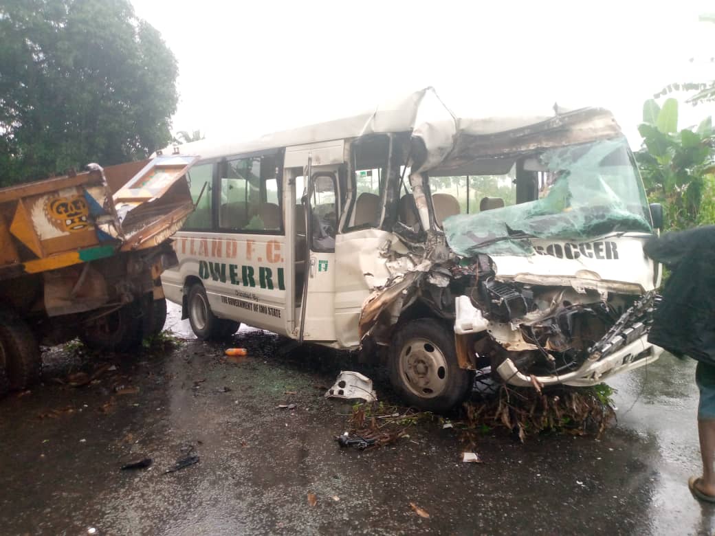 Heartland FC Bus