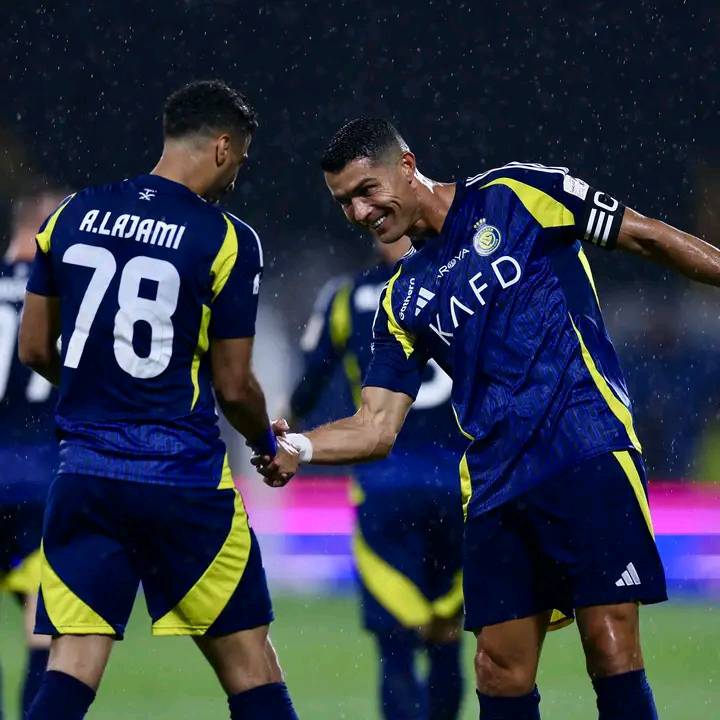 Cristiano Ronaldo scores in Al-Nassr's 2-0 victory over Al-Taawoun