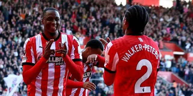 Joe Aribo scored his first Premeir League goal of the season in the match