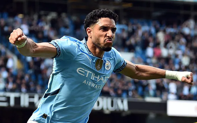 Manchester City roar back to sink Crystal Palace