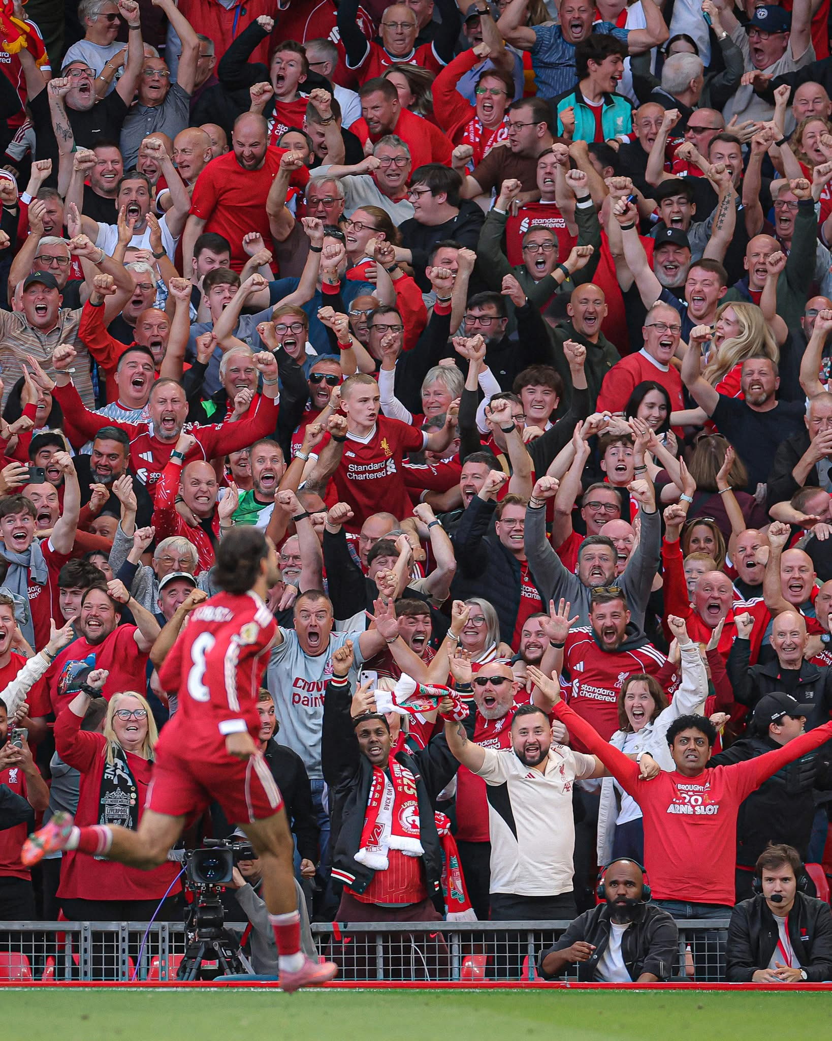 Eberechi Eze made his long-awaited Arsenal debut on Sunday, but it was not enough to prevent the Gunners from falling to a 1-0 defeat against champions Liverpool at Anfield