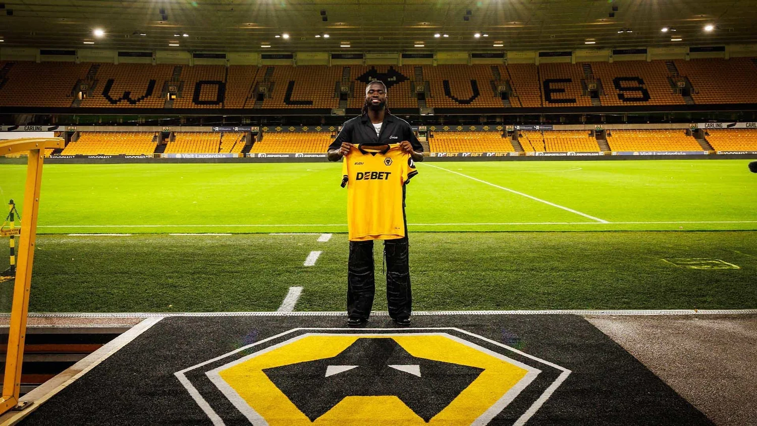 Wolverhampton Wanderers are set to give Nigerian striker Tolu Arokodare his Premier League debut this weekend against Newcastle United