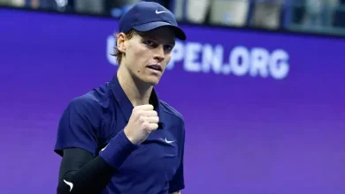 Jannik Sinner overcame a small injury scare to beat Felix Auger-Aliassime and reach the US Open final, where he will face Carlos Alcaraz once again.