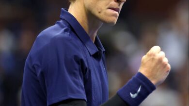 Sinner made that look Easy! Tsitsipas out in straight sets