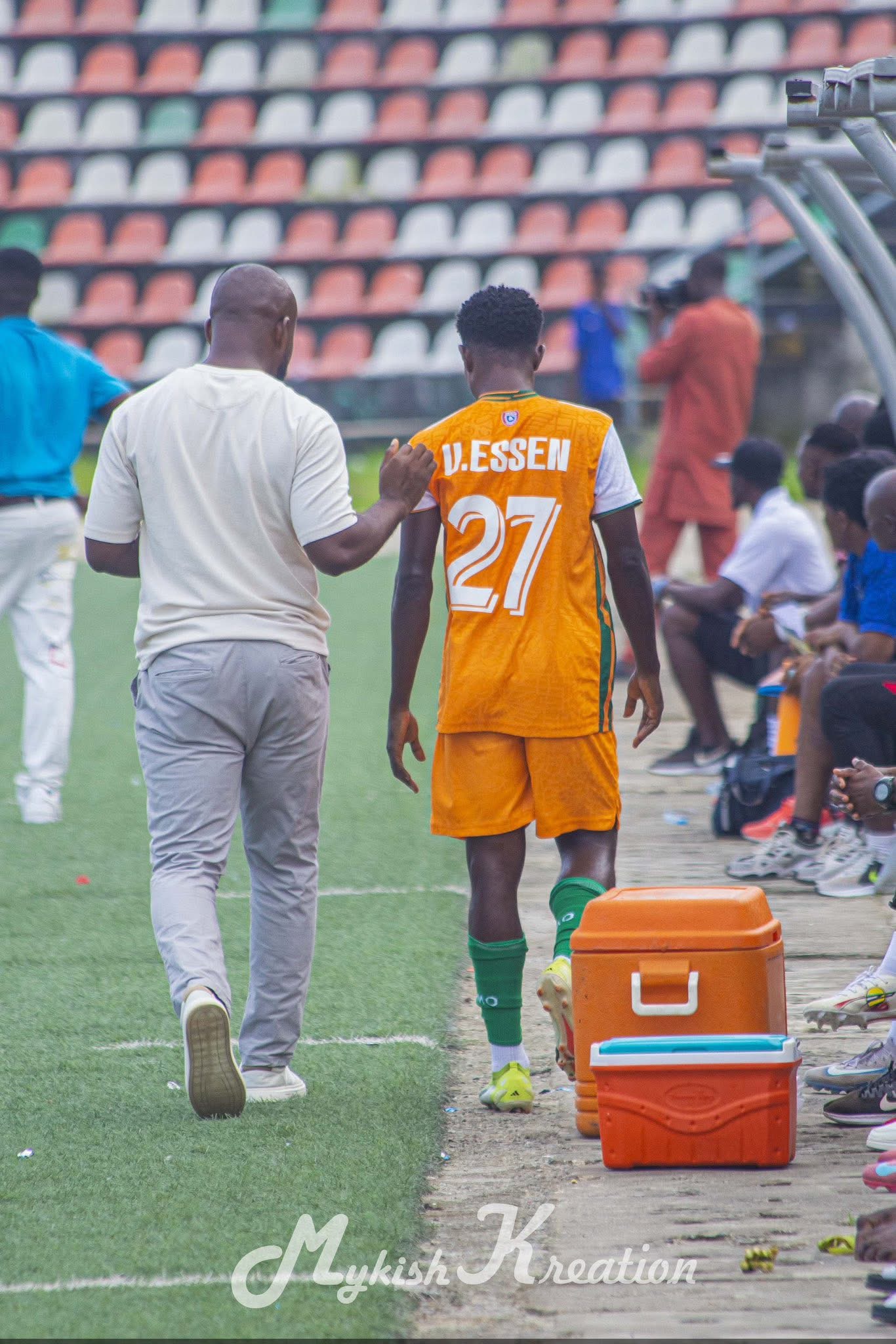 Coach Paul Offor of Akwa United FC