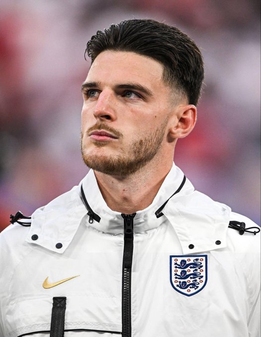 Rooney backs Declan Rice as future England Captain