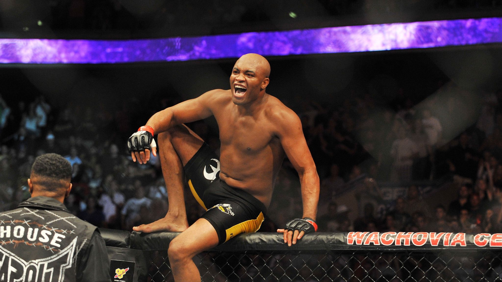 Anderson Silva to train as Police Officer
