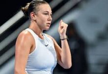 Amanda Anisimova focused on Tennis in Melbourne