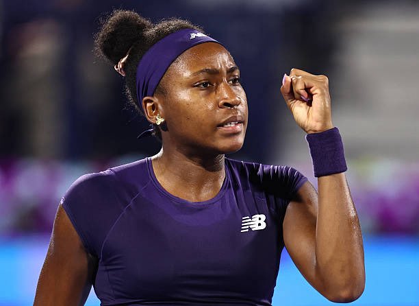 Coco Gauff fights back to reach Dubai Quarterfinal