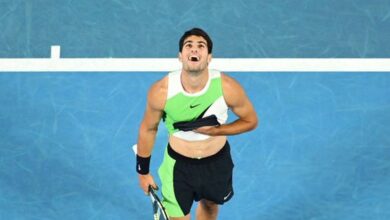 Carlos Alcaraz beats Djokovic to win Australian Open