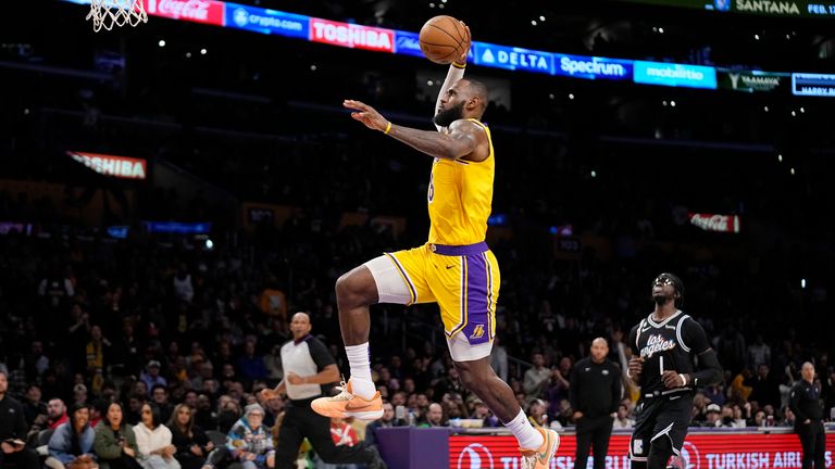 LeBron James earns 22nd straight All-Star Selection