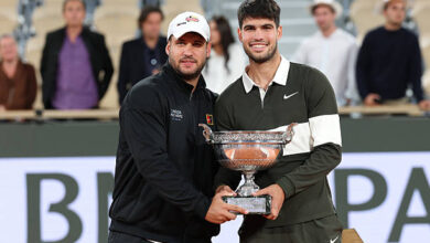 Alcaraz Jokes after Brother wins Hottie Coach Award