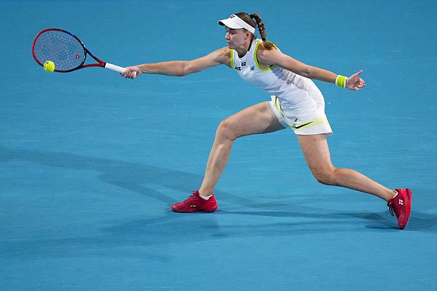 Elena Rybakina rolls Into Miami quarterfinal again