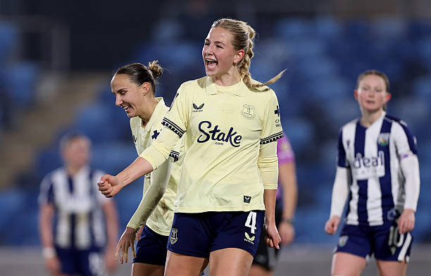 Everton send Issy Hobson to Rosenborg after new Contract