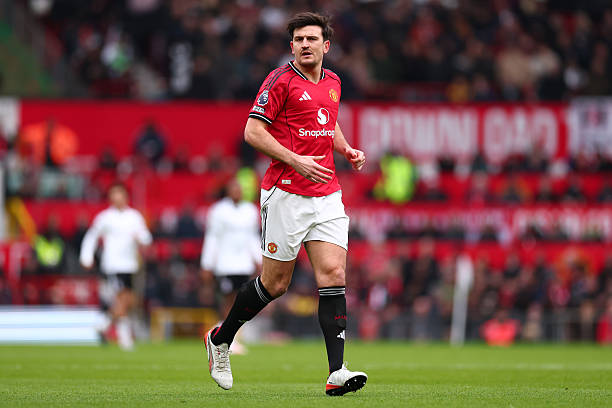 Maguire signs new Manchester United Contract