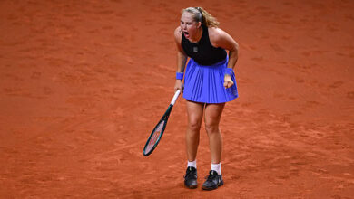 Andreeva fights back to beat Swiatek in Stuttgart