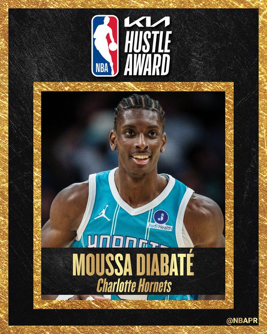 Moussa Diabaté wins NBA Hustle Award