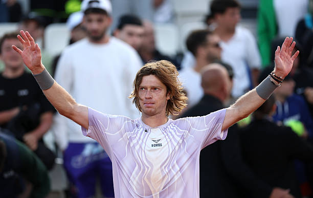 “I prefer to play someone else” — Rublev reacts to Sinner Clash